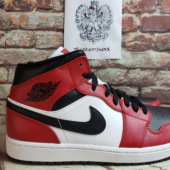 Nike Air Jordan 1 Mid Chicago Black Toe 🆕️💥💥 - Picture 7 of 8